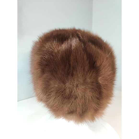 Beautiful Beige/Light Brown Mink Fur Hat from Canada 21.25\